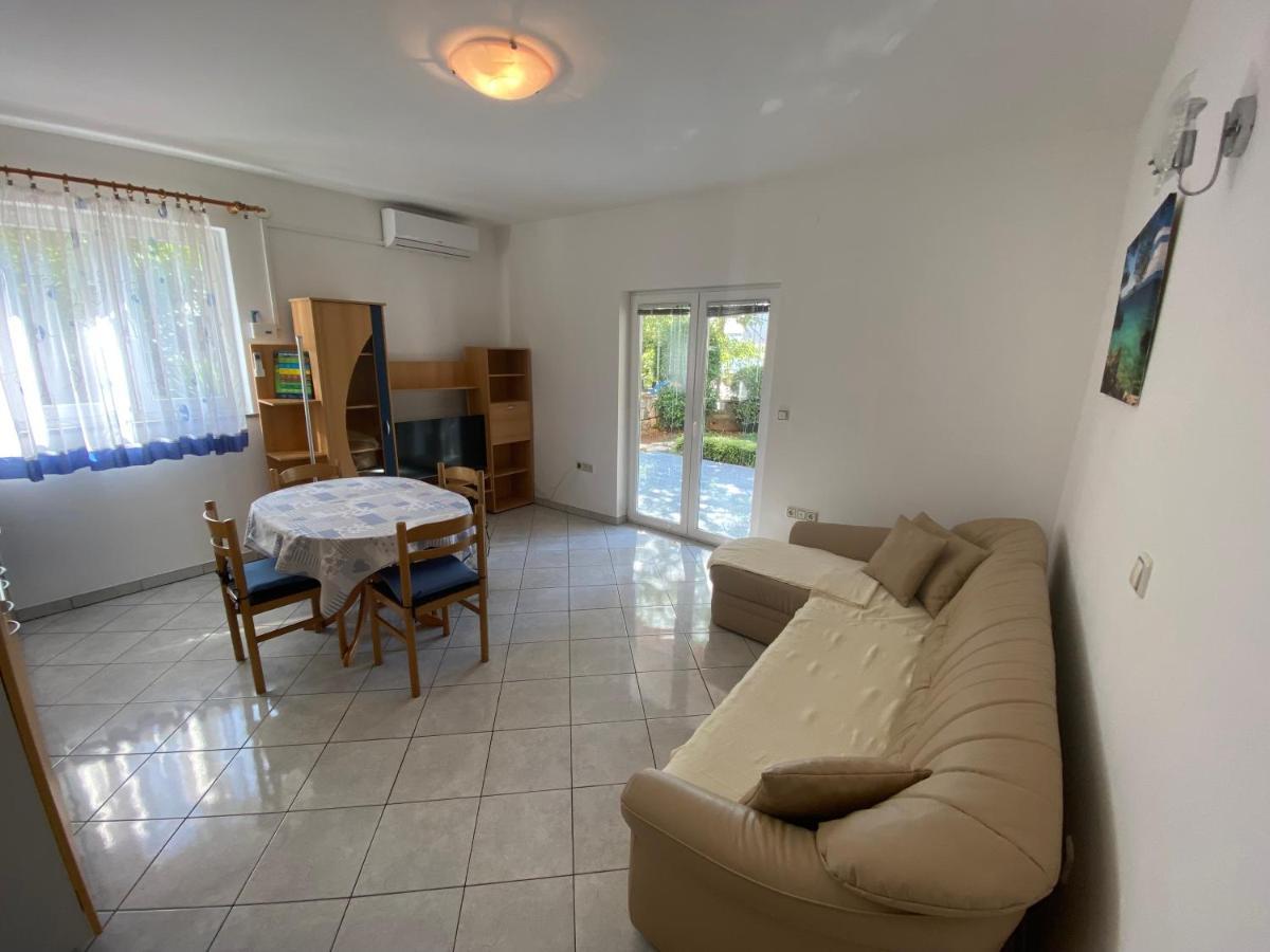 Apartments Malinska - Apartment 1 Luaran gambar